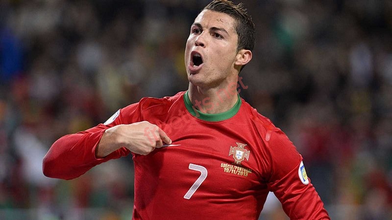 cristiano ronaldo cau thu xuat sac nhat lich su euro jpg