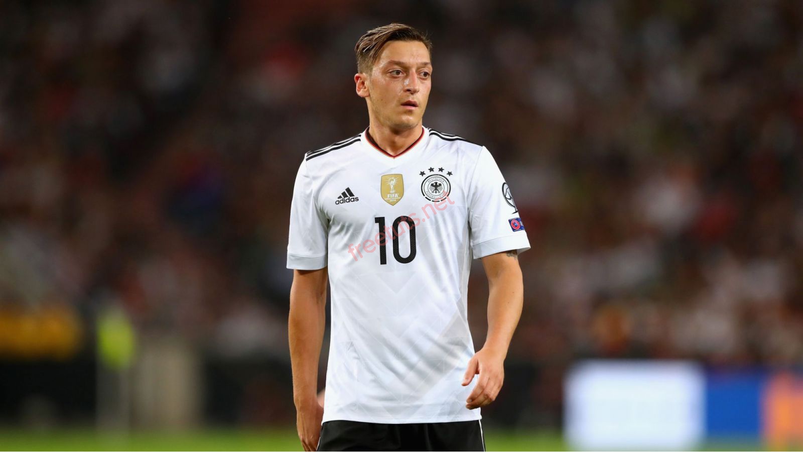 Mesut Ozil - Tiền vệ tài năng của đội tuyển Đức và Arsenal